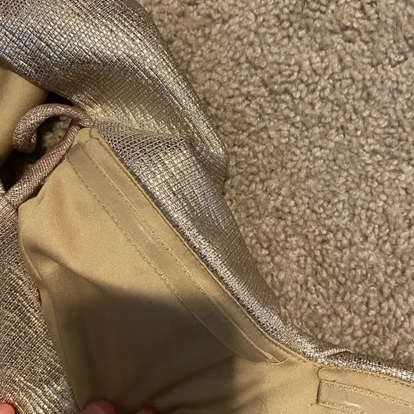 Beautiful shimmer gown - Picture 8 of 10